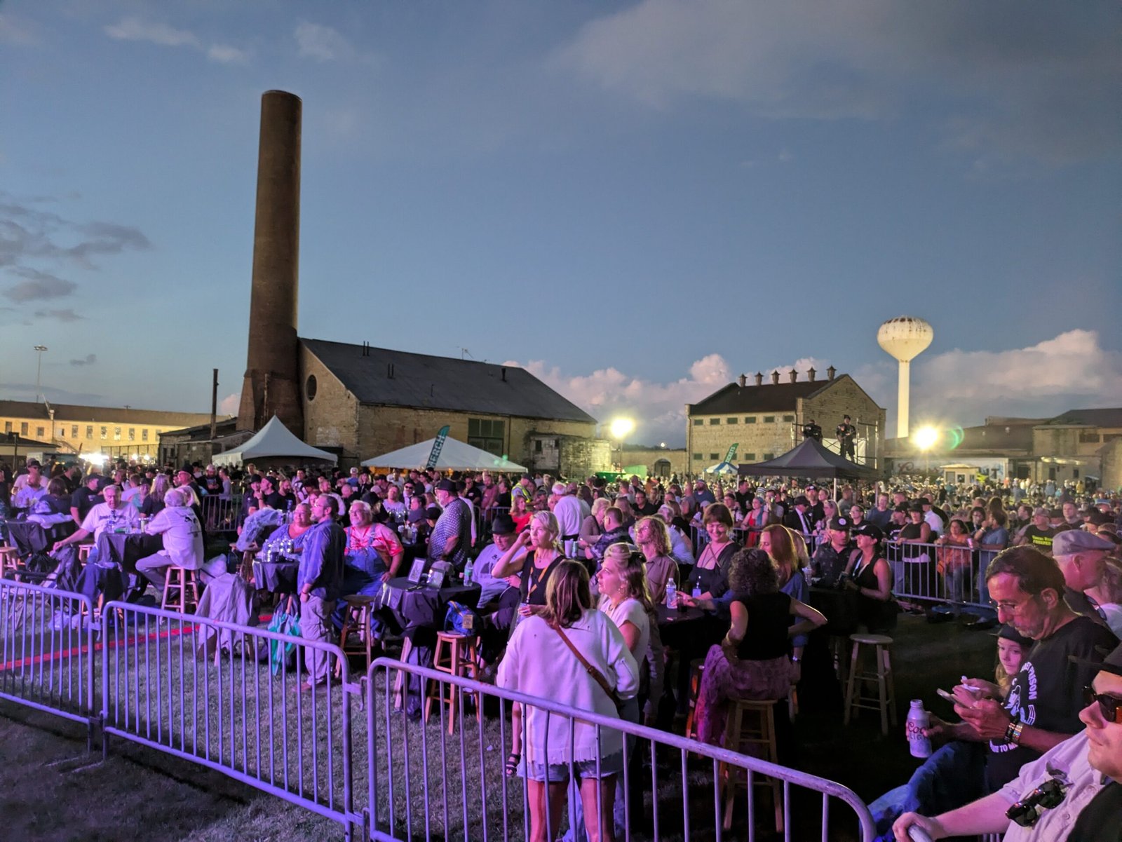 PXL_20240818_011909196