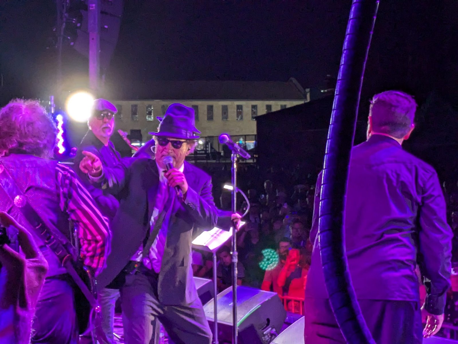 PXL_20240818_023115155