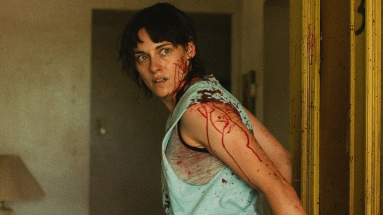 Love-lies-bleeding-kristen-stewart