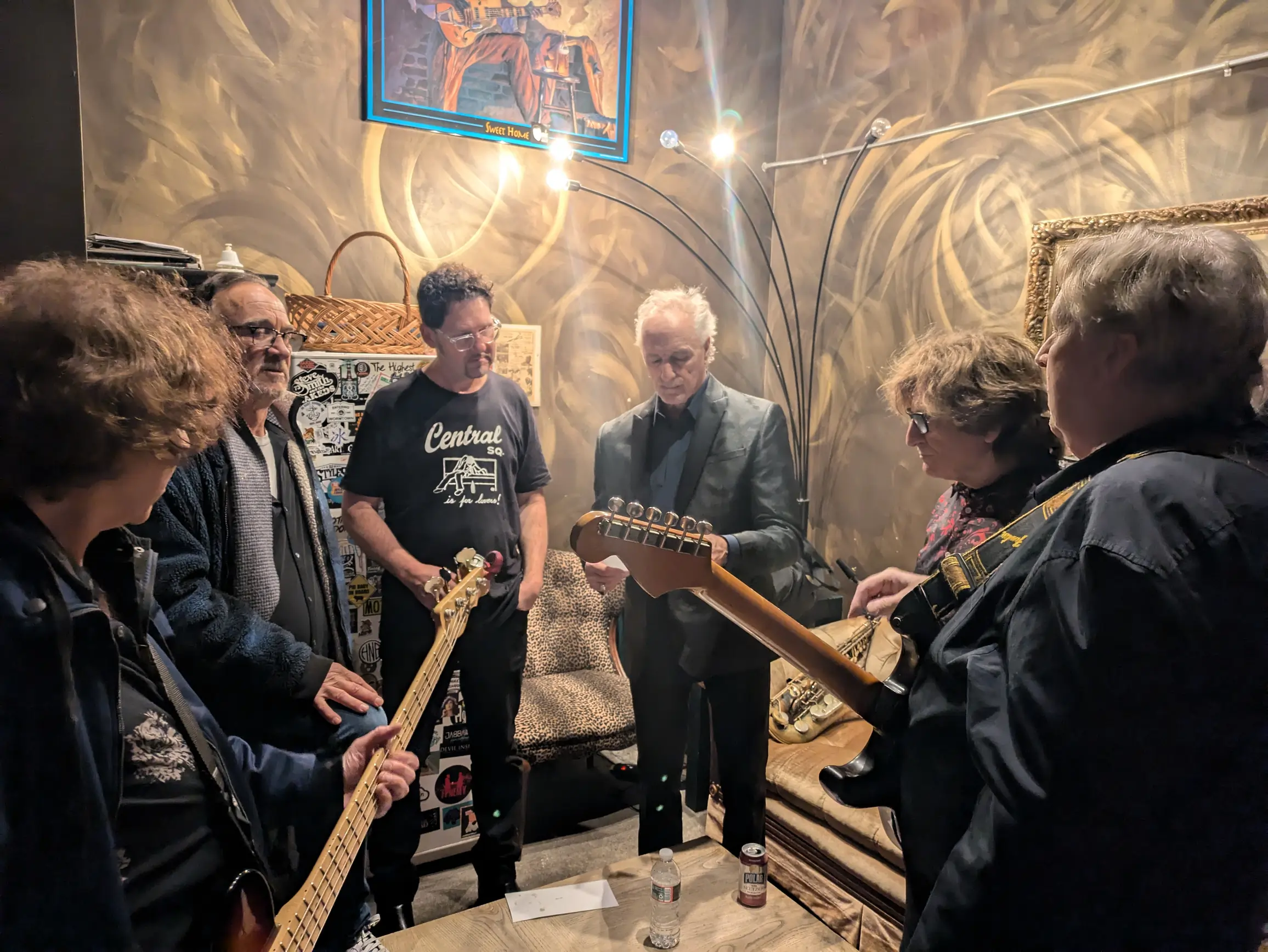 PXL_20250201_002219780